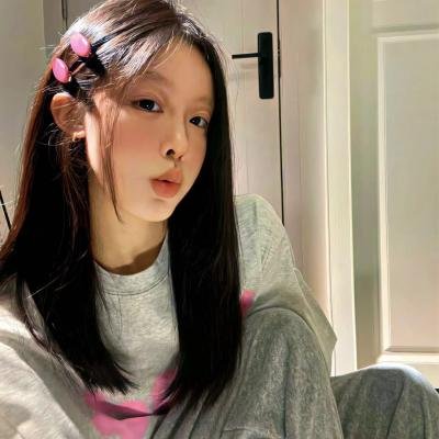 伴娘先拜堂